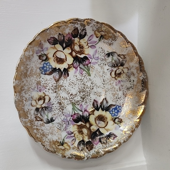 Hand paint Vintage Yellow Floral Bouquet Lusterware Teacup & Saucer Japan - Picture 2 of 9